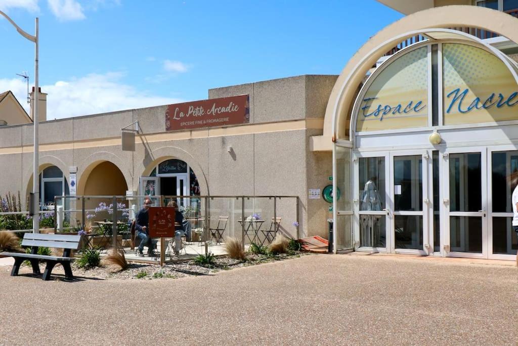 Maison Avec Terrasses A 300M De La Mer Juno Beach Bernières-sur-Mer Exterior foto